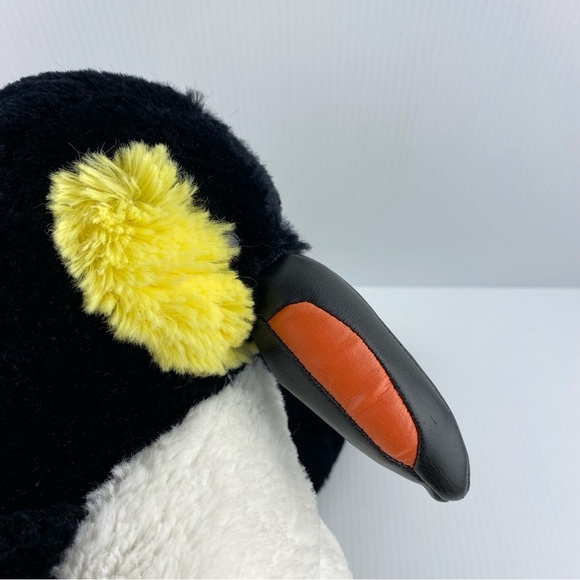Fiesta Large King Penguin Plush Canada's Wonderland 16.5 inches - Picture 6 of 11